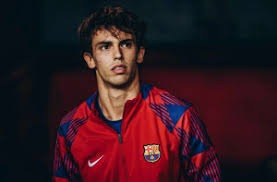 斯基拉丨他拒绝英超只想留队