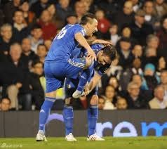 中投绝杀！布克突破炸球横移 迎着大洛急停中距离命中 一剑封喉