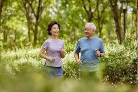 WTT总决赛 王楚钦／孙颖莎3-0林诗栋／蒯曼获两连胜